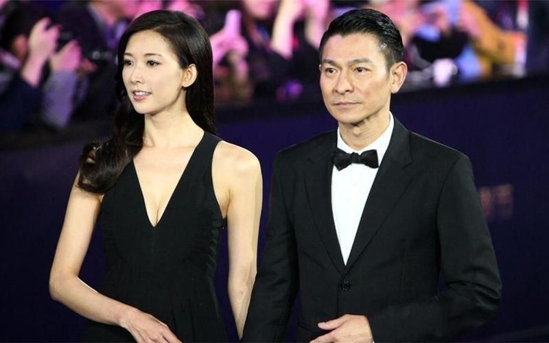 回顾经典：林志玲抱刘德华，金马奖的那些幕后瞬间！