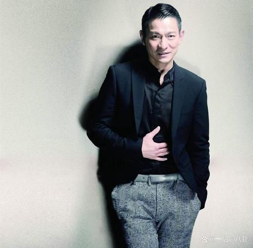 天王刘德华的出身：励志故事激励无数人