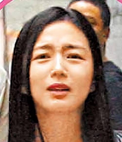 天王刘德华的妻子朱丽倩：隐忍背后的幸福