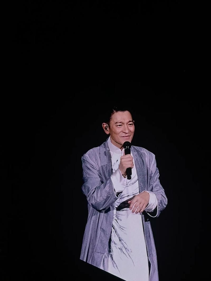 好听哭了！刘德华的流浪你一定听过