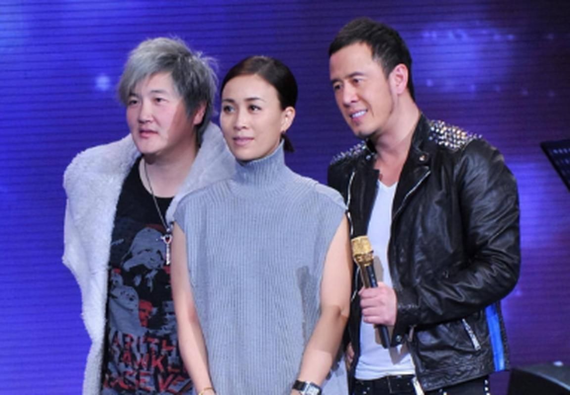 孙楠那英合唱舞台效果惊艳全场