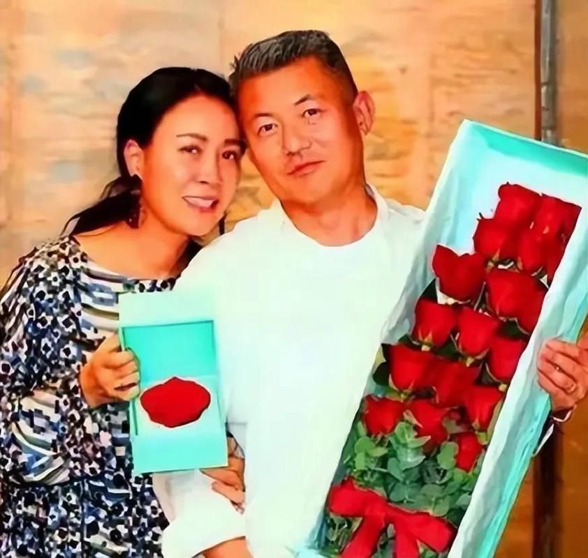 孟桐为什么娶那英 这段感情为何能走到最后