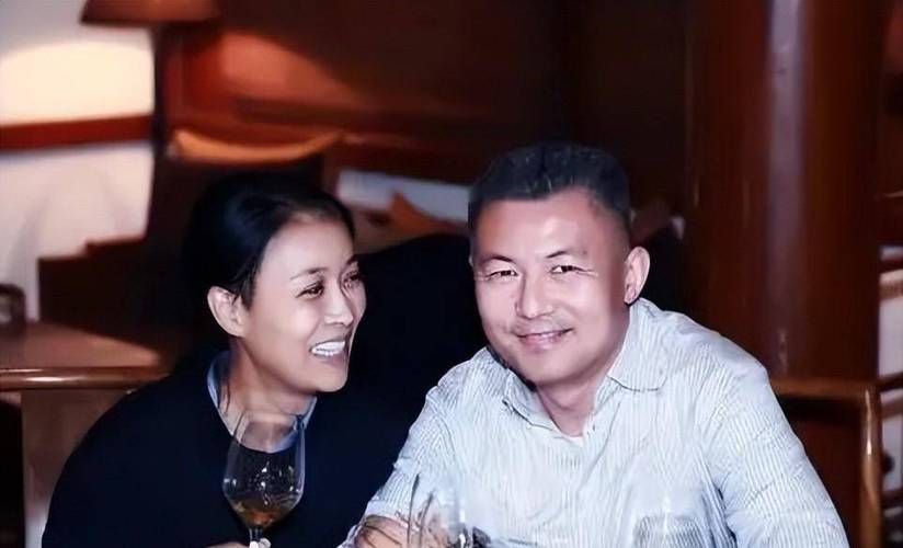 孟桐为什么娶那英 这段感情为何能走到最后