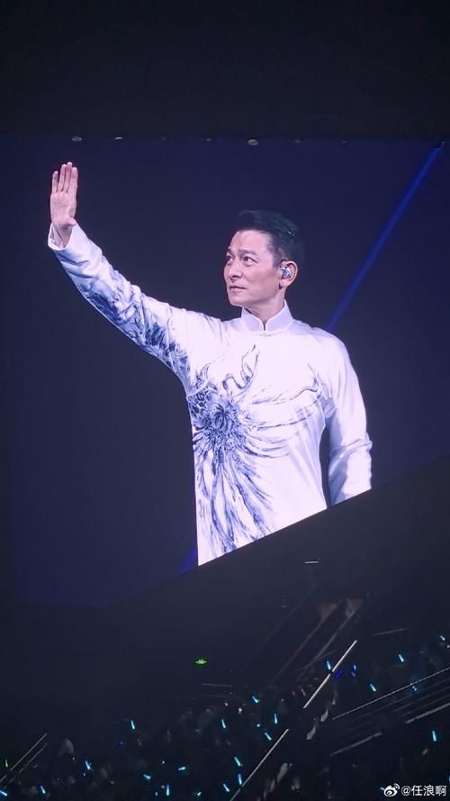 寻找刘德华演唱会高清图片？这里都有！