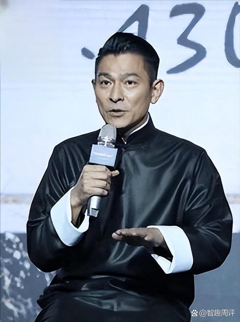 导演宁浩如何评价刘德华 这番话让粉丝感动不已