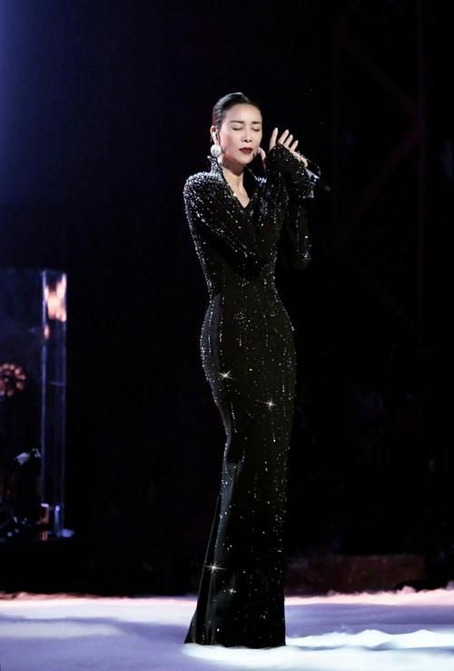 山沟沟那英的音乐风格解析她如何征服华语乐坛