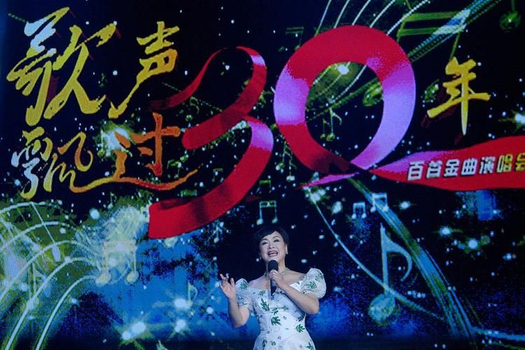 岁月那英经典歌曲回顾 那些年我们一起听过的金曲