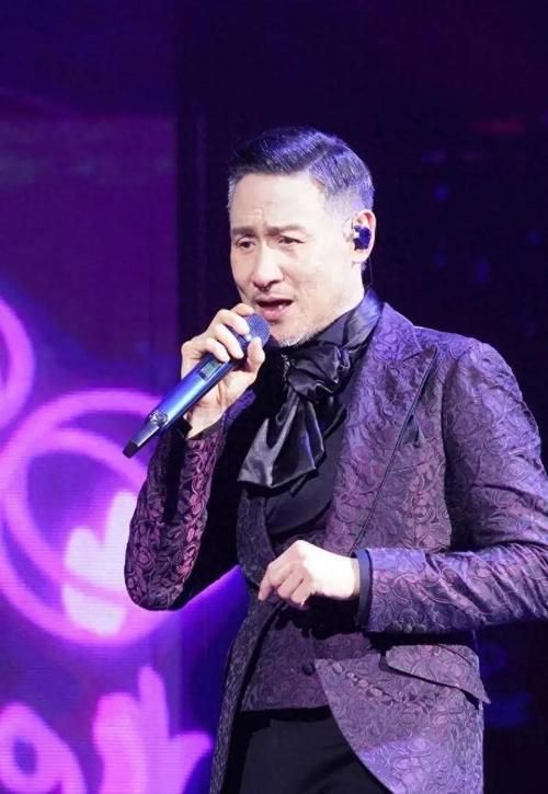 张学友93演唱会经典回顾那些年我们追过的歌神
