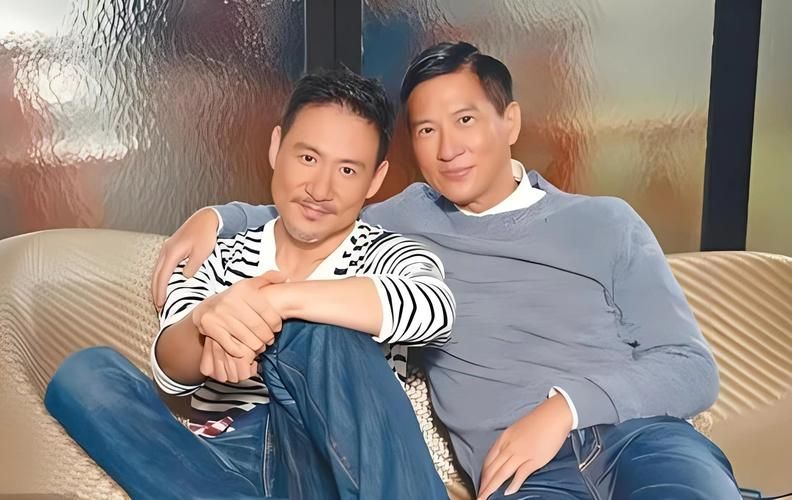 张学友亲兄弟近照曝光弟弟比哥哥更帅气
