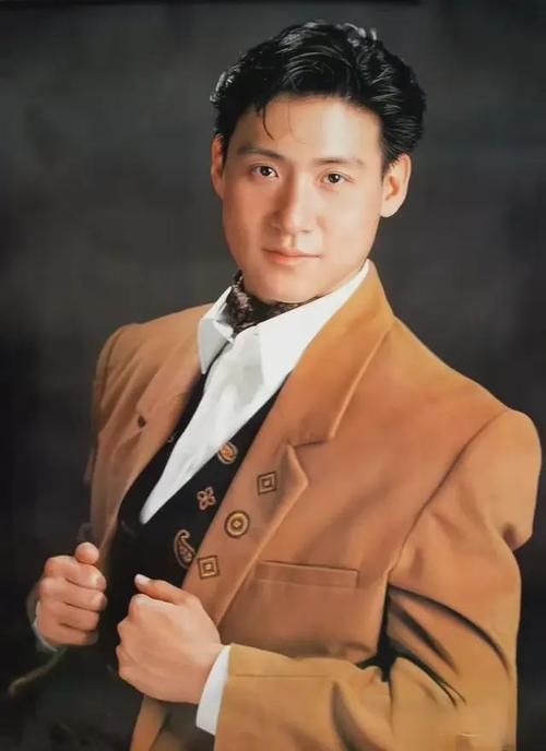 张学友出场费多少钱 商演价格大揭秘