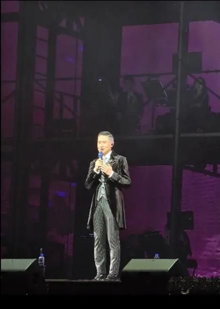 张学友合肥演唱会2017现场照片与粉丝互动花絮