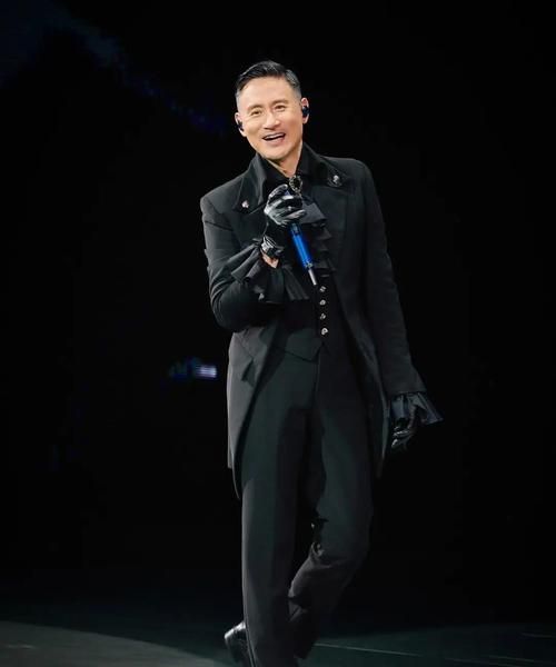张学友吉尼斯世界纪录全解析 歌神为何能破纪录