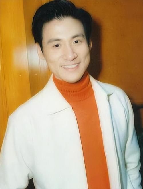 张学友吔屎事件真相揭秘 网友热议背后故事