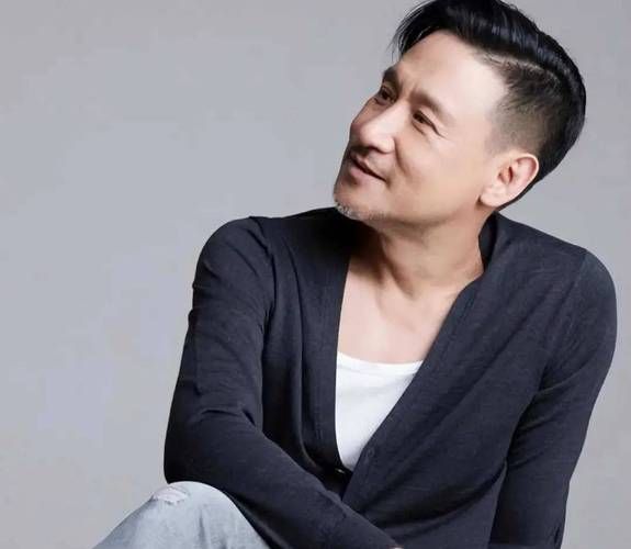 张学友吔屎事件真相揭秘 网友热议背后故事