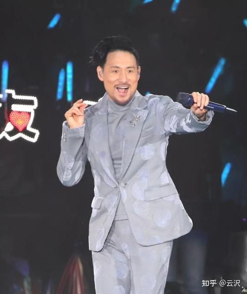 张学友唱歌厉害在哪普通人也能学会的演唱秘诀