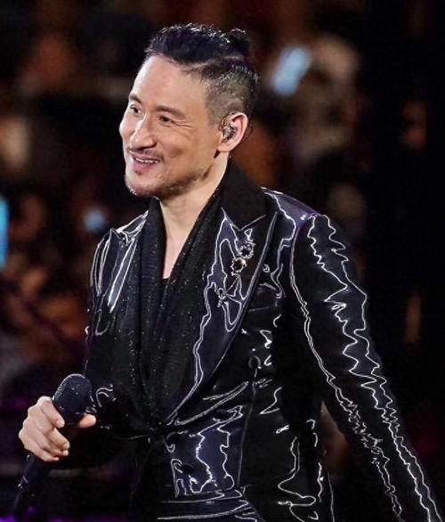 张学友在我是歌手表现如何他的演唱实力分析