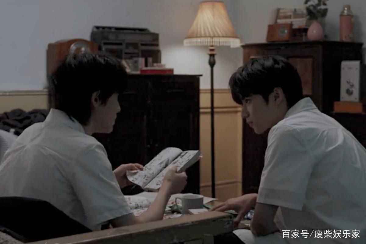 张学友在雨中等雨停歌词解析与情感表达