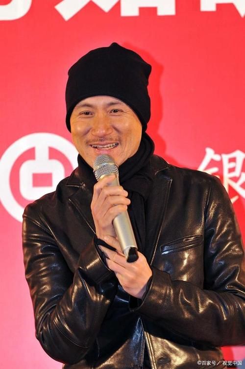 张学友多大年纪获得金曲奖 获奖时年龄让人惊讶