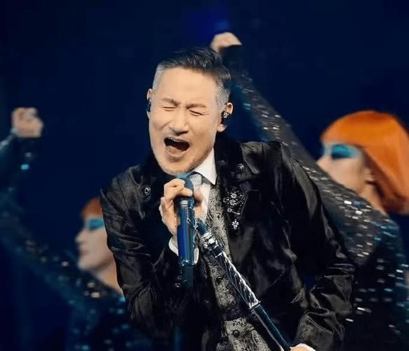 张学友天津演唱会现场高清图集与精彩回顾