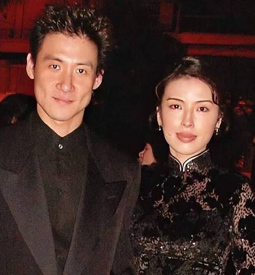 张学友太太罗美薇 低调幸福的婚姻生活