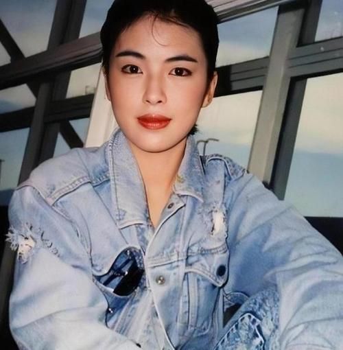 张学友女儿今年多大 揭秘歌神家庭生活近况