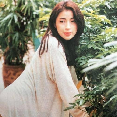 张学友女助理照片曝光 网友直呼颜值不输明星
