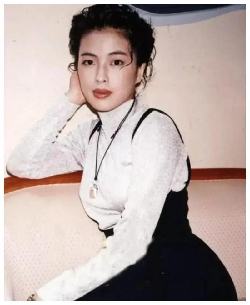 张学友女助理照片曝光 网友直呼颜值不输明星