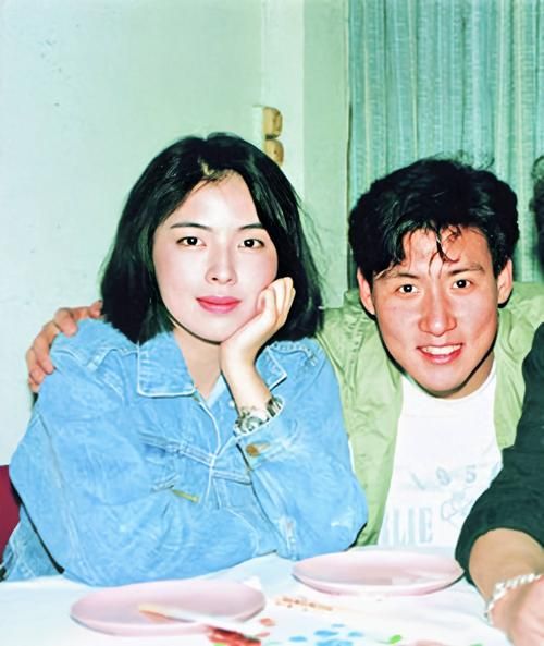 张学友妻子年轻时有多美 旧照惊艳众人