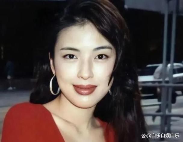 张学友媳妇是谁揭秘歌神背后的女人故事