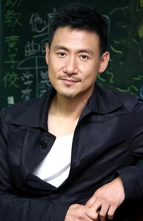 张学友年轻时候的照片 原来男神也曾是小鲜肉