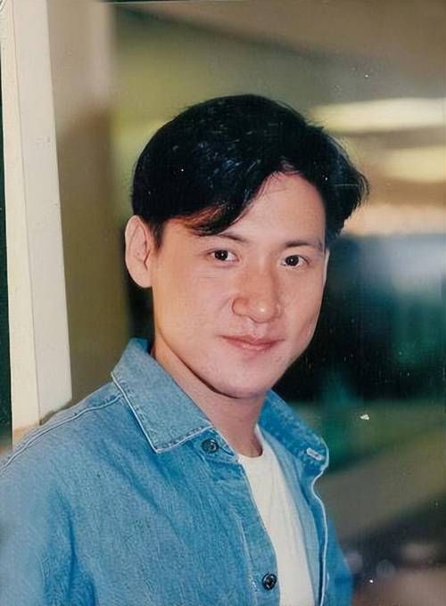 张学友年轻时候的照片 原来男神也曾是小鲜肉