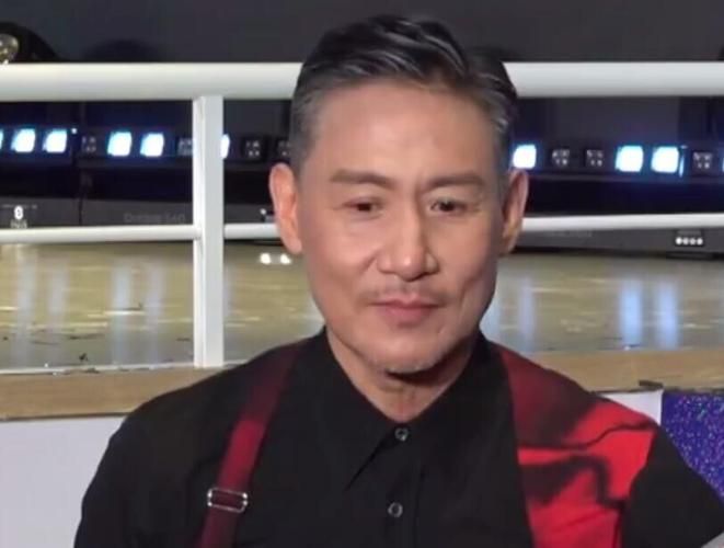张学友抽烟引关注明星压力大如何解压