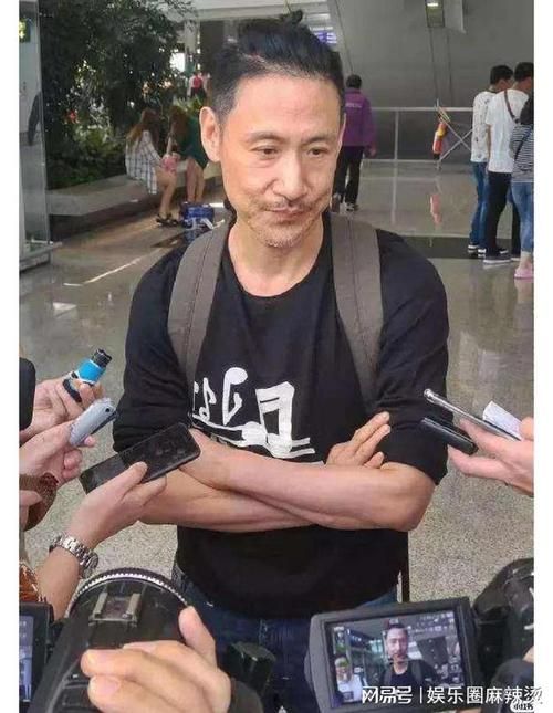 张学友抽烟引关注明星压力大如何解压