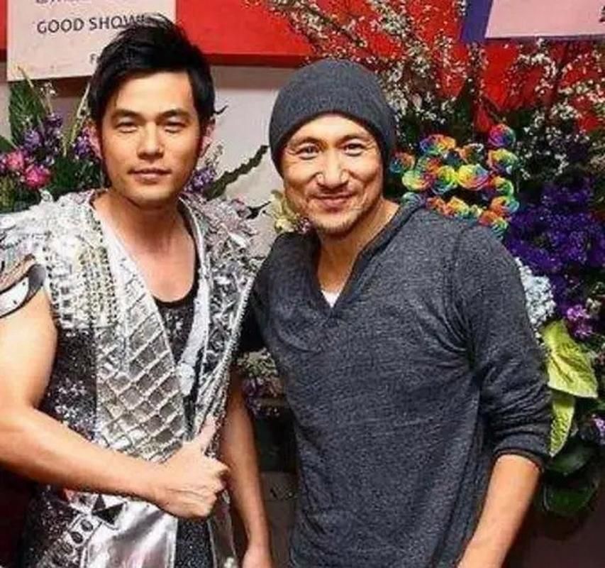 张学友是周杰伦偶像 两位天王的音乐传承故事