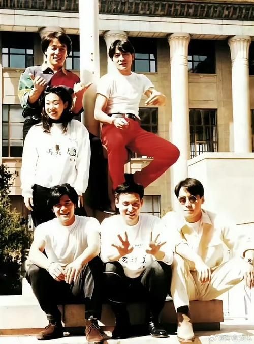张学友林忆莲金曲串烧这些歌你一定都会唱