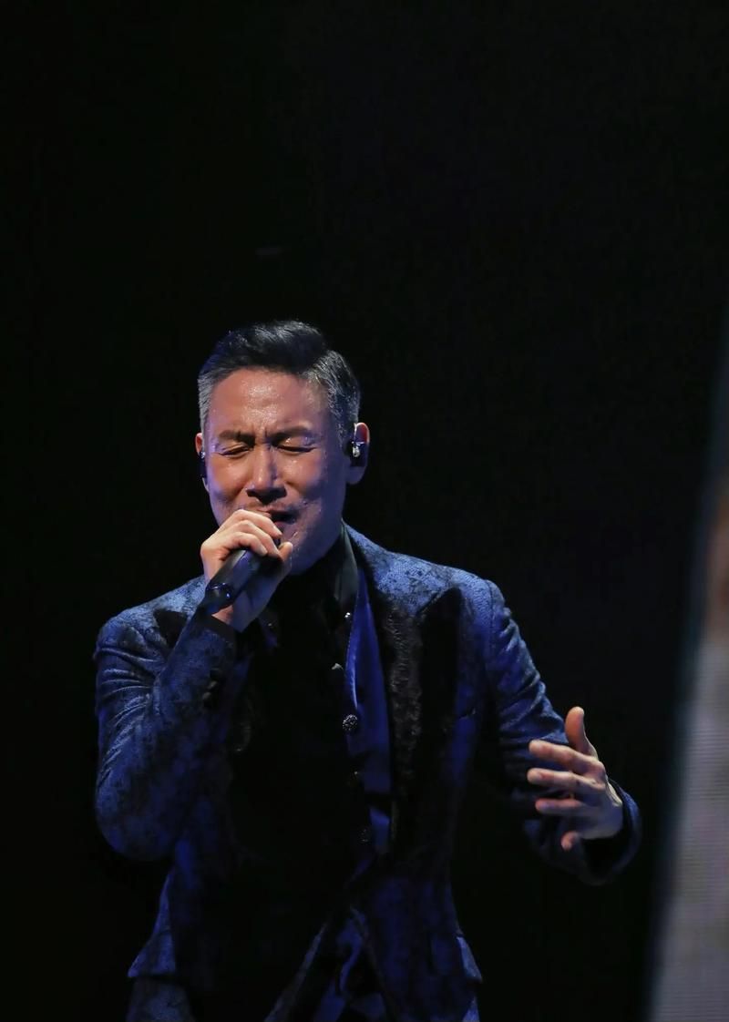张学友演唱会唱多久 完整歌单时间揭秘