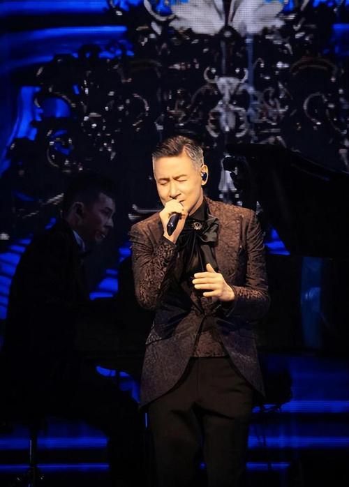 张学友现在的照片合集 从年轻到现在的变化