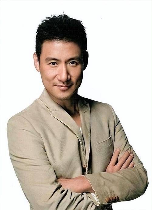 张学友生活照流出 私下穿搭休闲又帅气