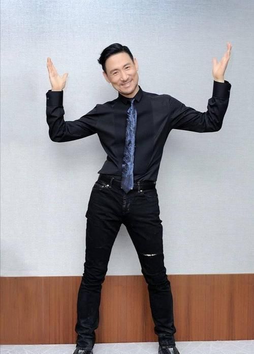 张学友的亲弟弟低调生活为何不愿蹭哥哥名气