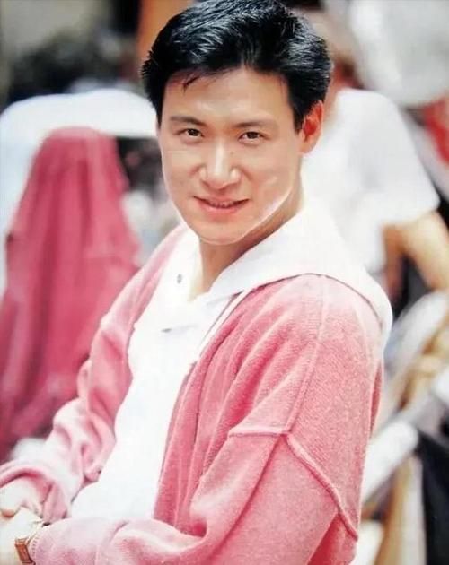 张学友的哥哥做什么工作家人关系大公开