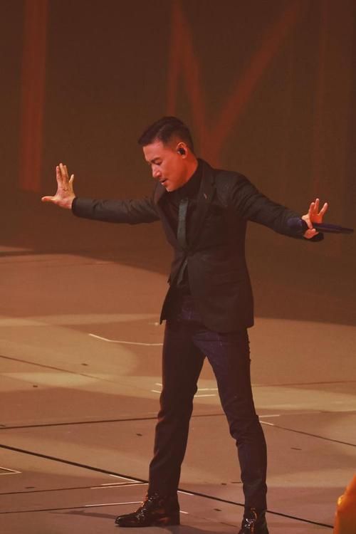 张学友的声音保养秘诀60岁还能唱这么稳