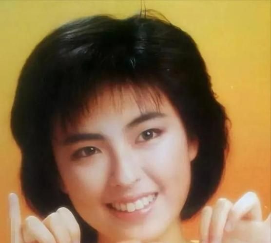 张学友的母亲是谁带你了解歌神成长经历