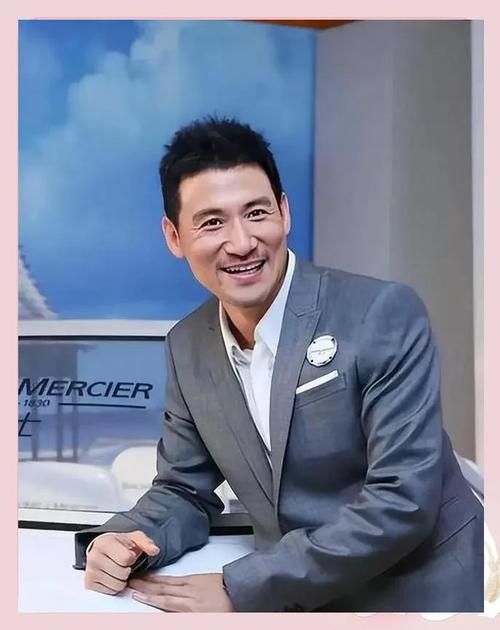张学友的祖籍是哪里揭秘歌神的家族背景