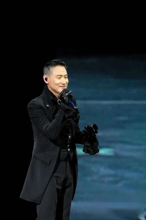张学友破产消息刷屏 经纪人紧急回应传闻