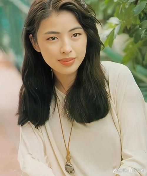 张学友老婆是谁 揭秘歌神背后的女人罗美薇