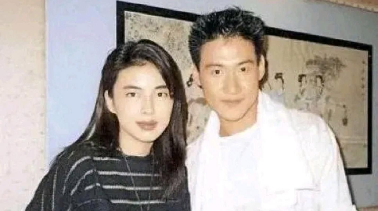 张学友老婆是谁 揭秘歌神背后的女人罗美薇