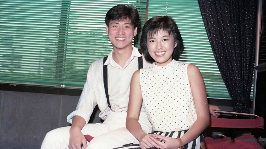 张学友老婆照片大公开 多年恩爱如初