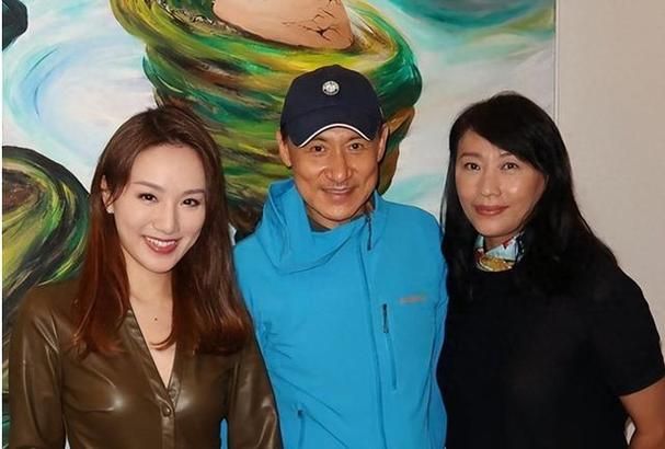 张学友老婆现状大公开 低调生活的幸福细节
