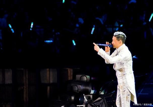 张学友雨夜的浪漫演唱会现场版视频欣赏