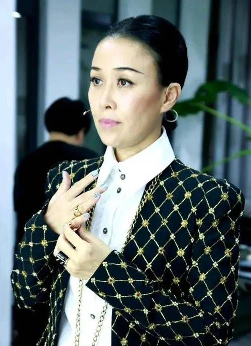 张惠妹和那英关系好吗她们在节目中如何评价对方